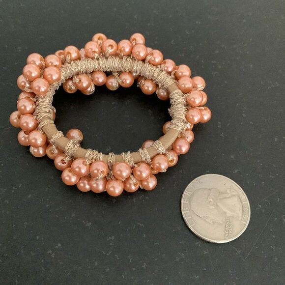 The Bardot Hair Tie – Rose Pearl Clusters on Gold Elastic | Gift Pouch - Picture 9 of 12